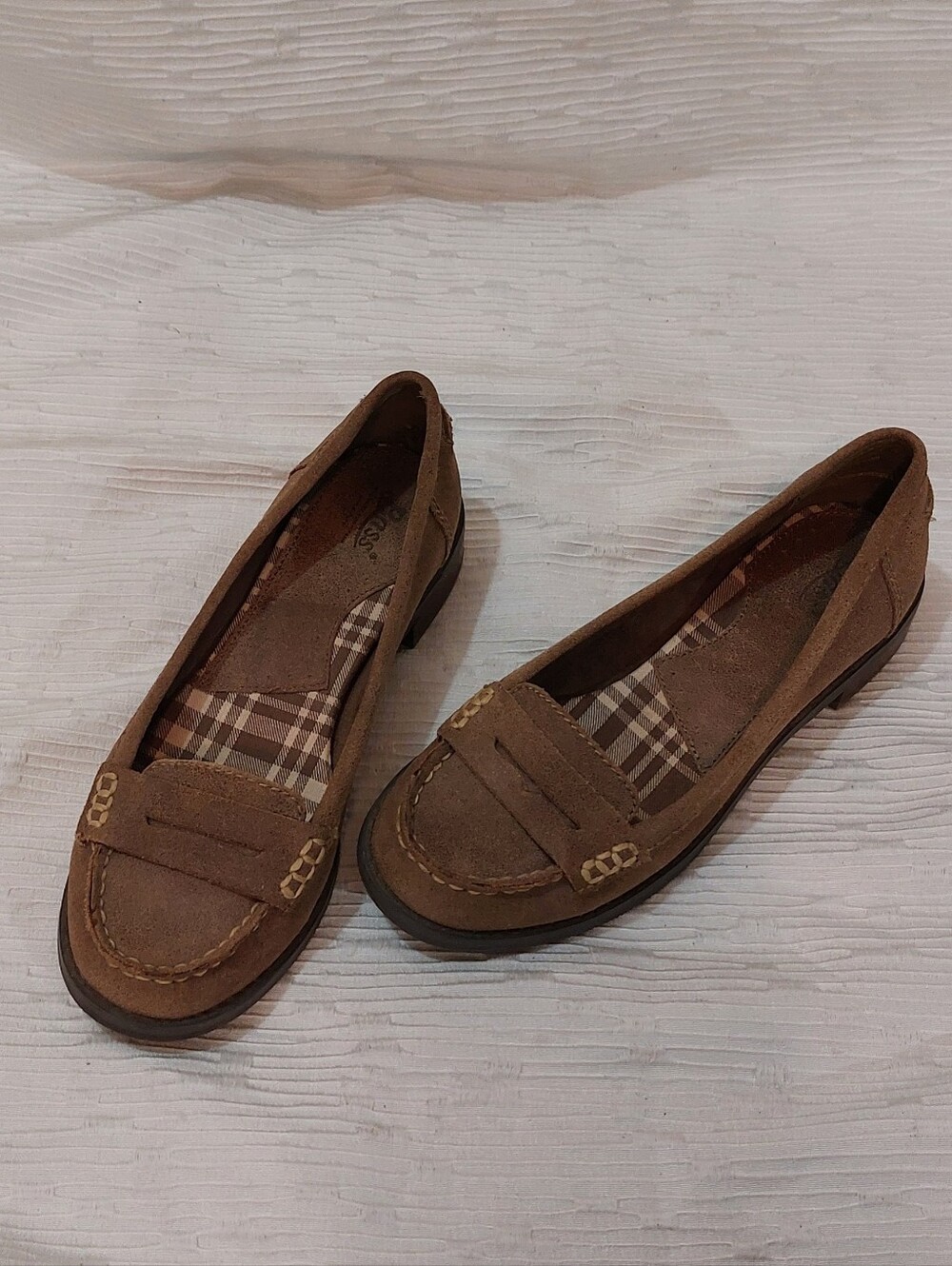 G.H. Bass & Co. Brown Suede Penny Loafers Size 7
